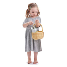 Load image into Gallery viewer, Wicker Shopping Basket Play Set