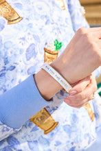 Load image into Gallery viewer, Kentucky Derby® Run for the Roses® Bracelet