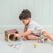 Load image into Gallery viewer, Horse Stable Play Set
