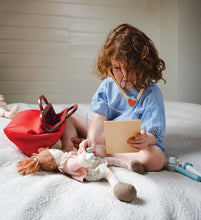 Load image into Gallery viewer, Doctor's Bag Play Set
